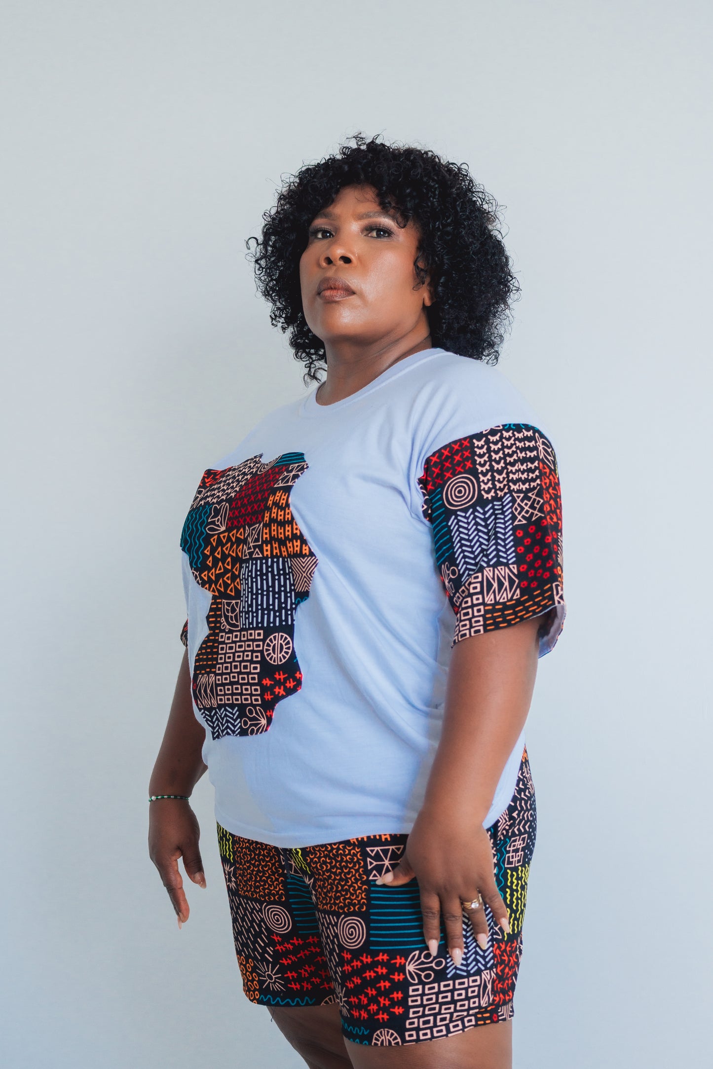 Conjunto Camiseta Yely + Shorts ankara - Estilo Africano Único